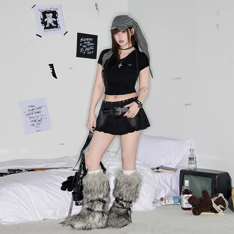 （微瑕介意勿拍）夏季v领短袖T恤女正肩修身显瘦短款紧身内搭上衣