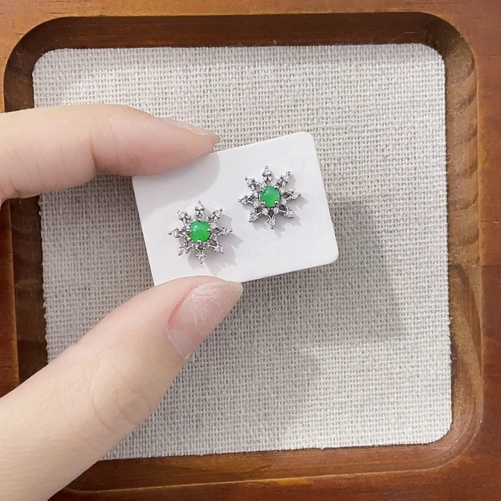 翡翠未镶嵌颈饰天然翡翠Ａ货