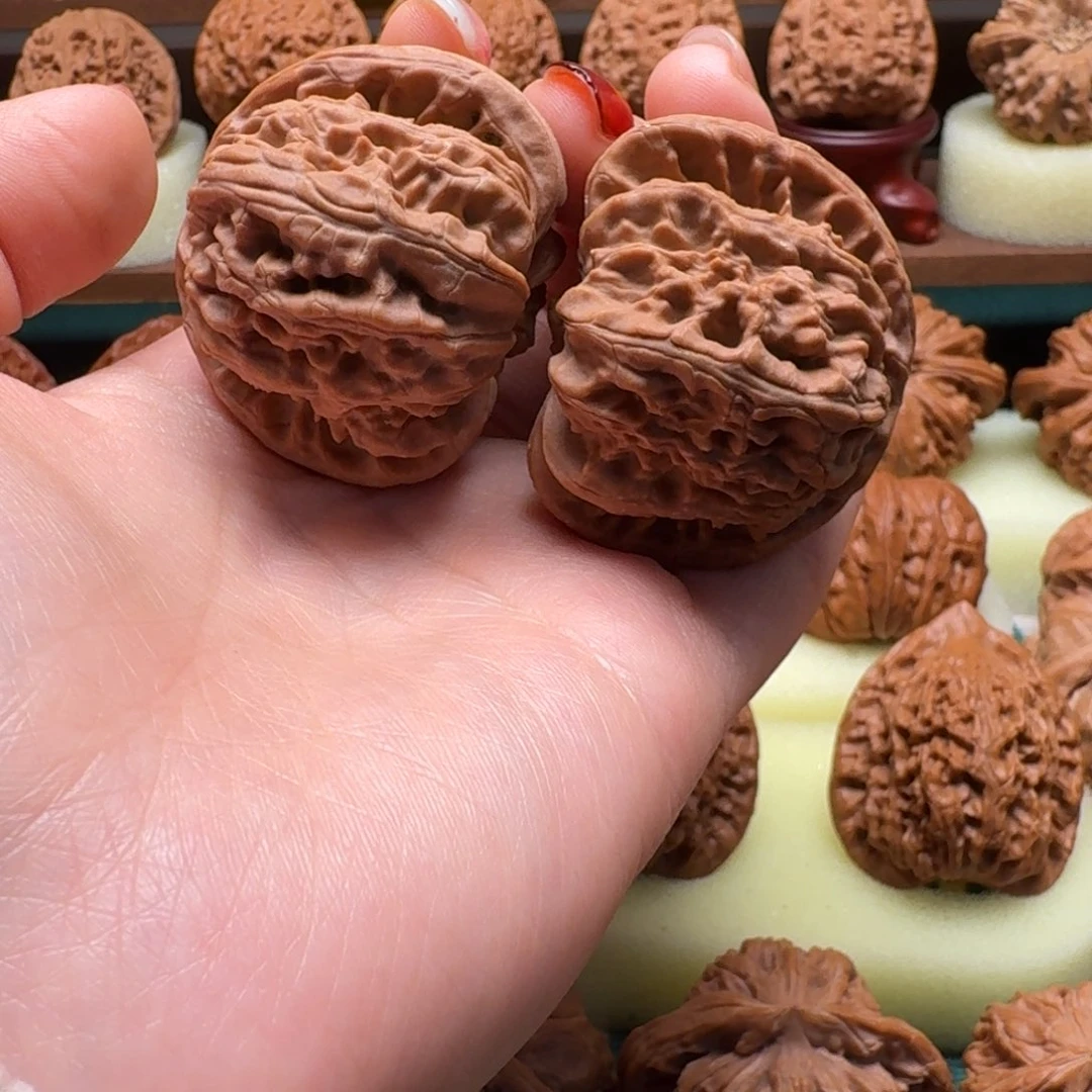 文玩核桃吊坠42➕白狮子