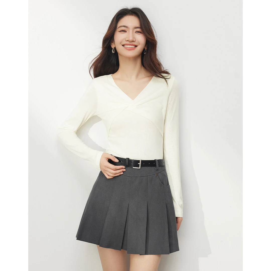 【备用链接】朗文斯汀洋气减龄小众长袖T恤DZMT4308B12658