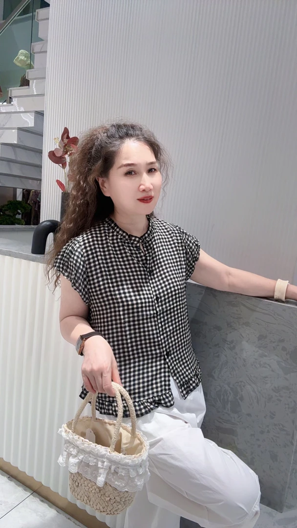 《仙姐精选》T恤夏装短袖常规款圆领黑白