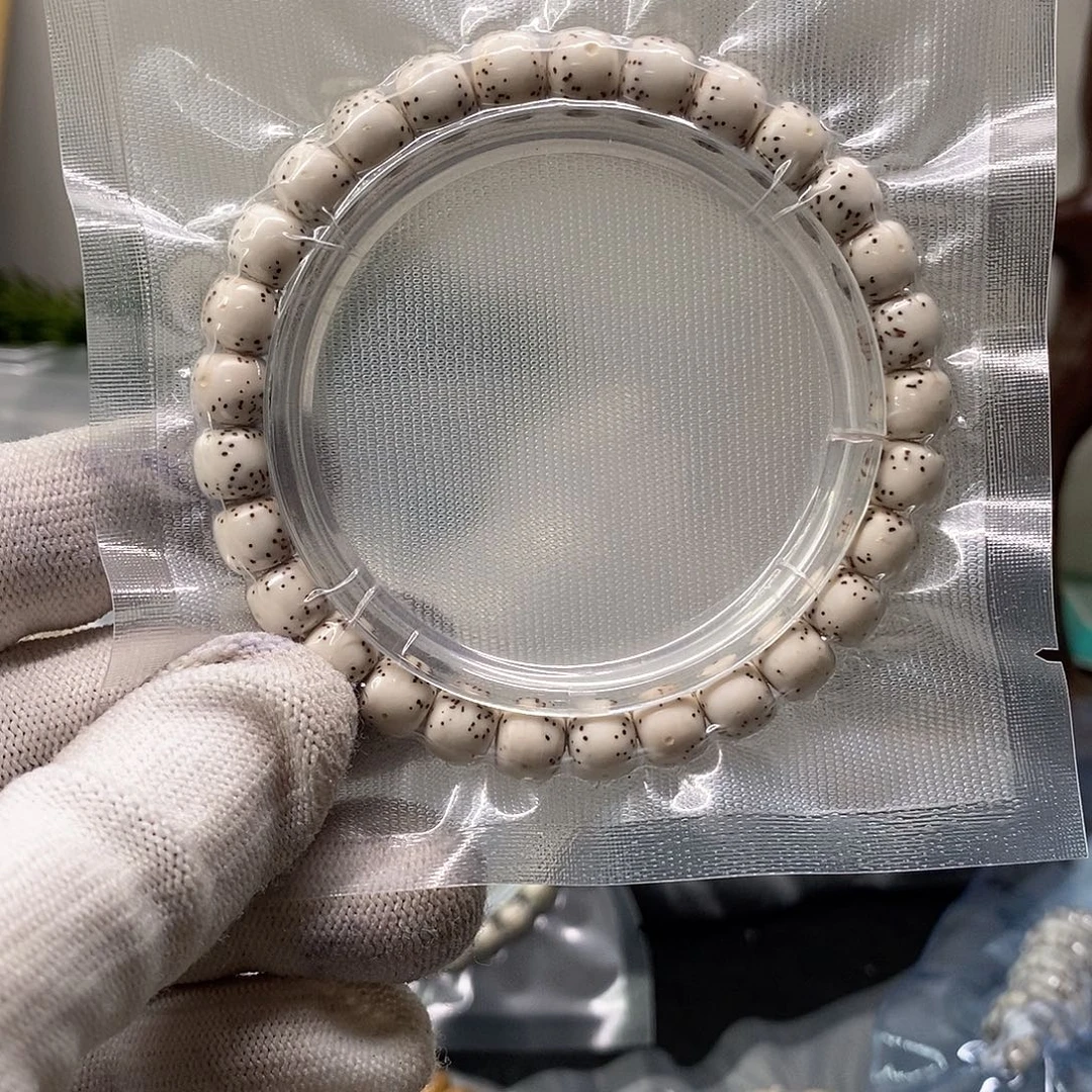 星月菩提吊坠原白大眼8*7单