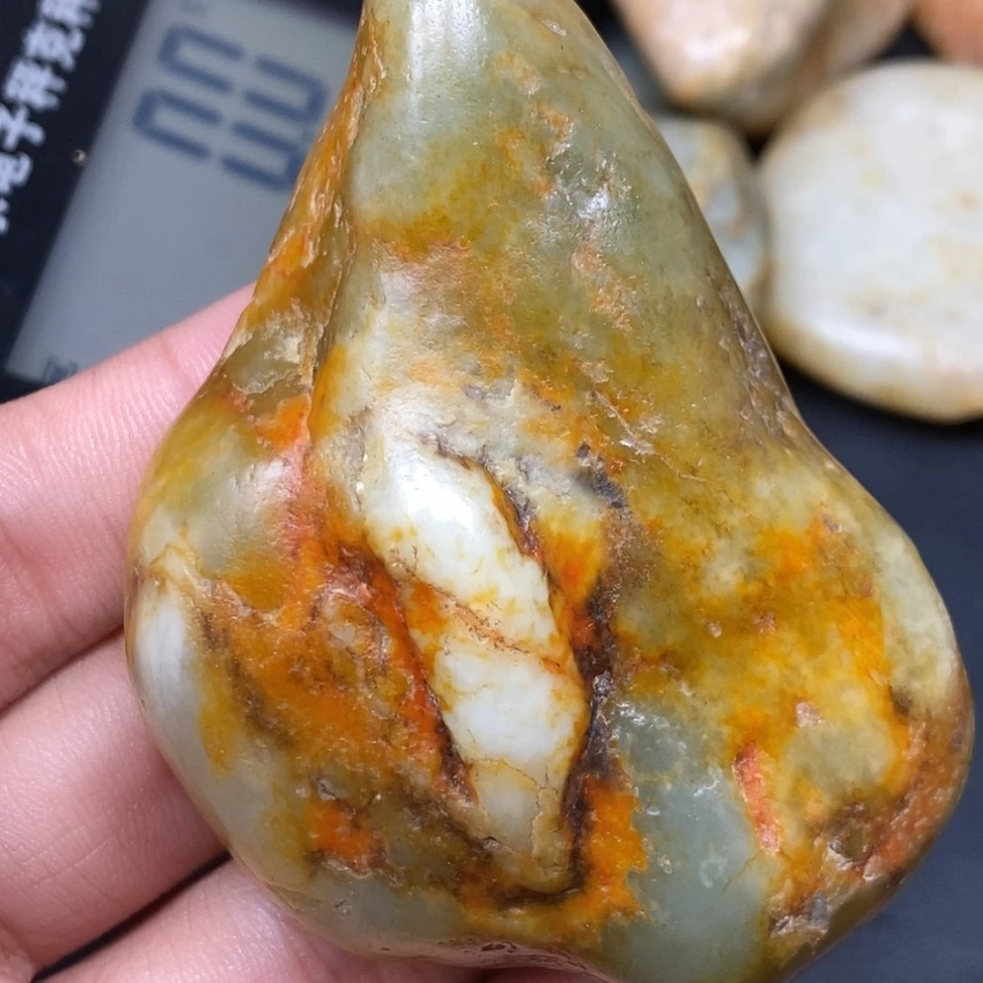 和田玉（糖玉）未镶嵌挂件