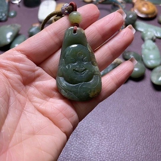 岫岩老玉（透闪石质玉）未镶嵌耳饰