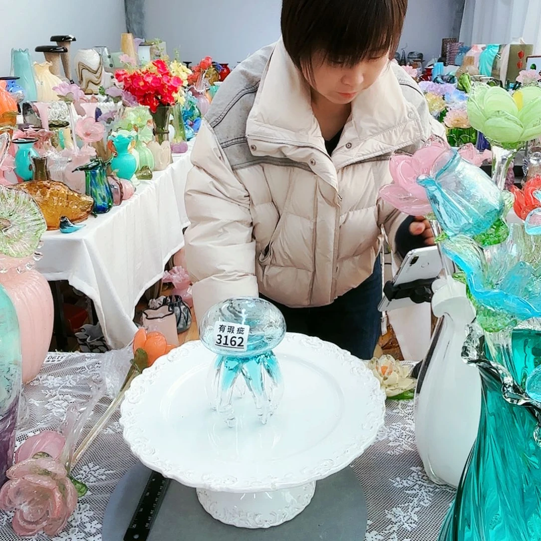 福利不退不换琉璃花瓶艺术品