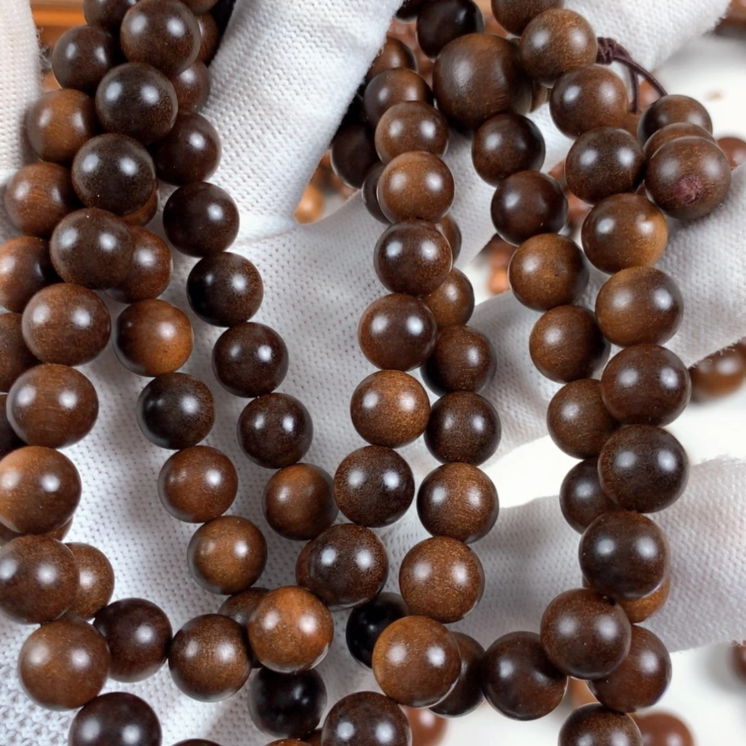 我***绪木质类檀香木老山檀香檀香王1.0✖️108.焦糖奶香