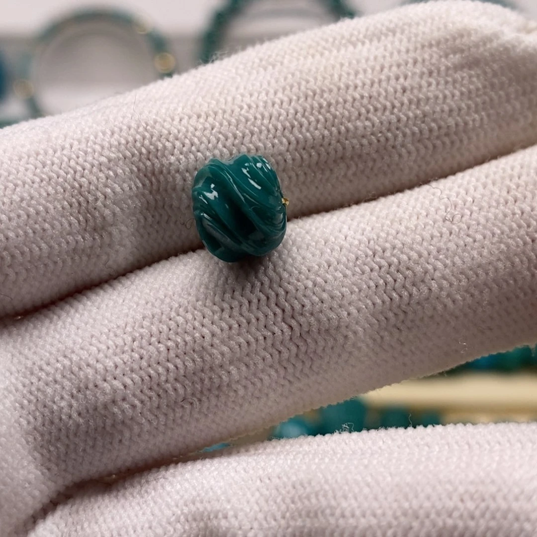 绿松石未镶嵌珠宝奇石A964