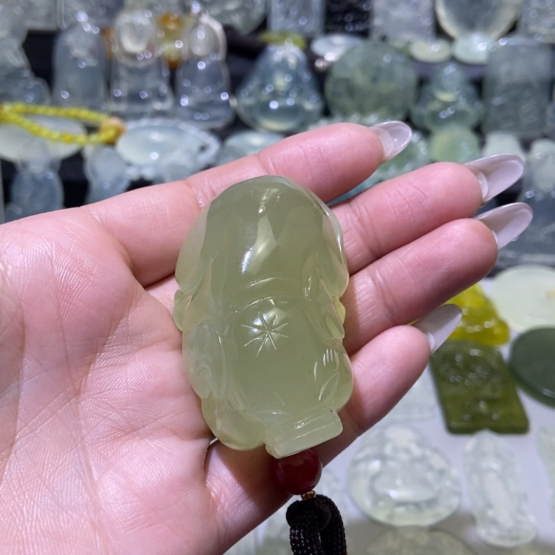 岫玉手把件未镶嵌