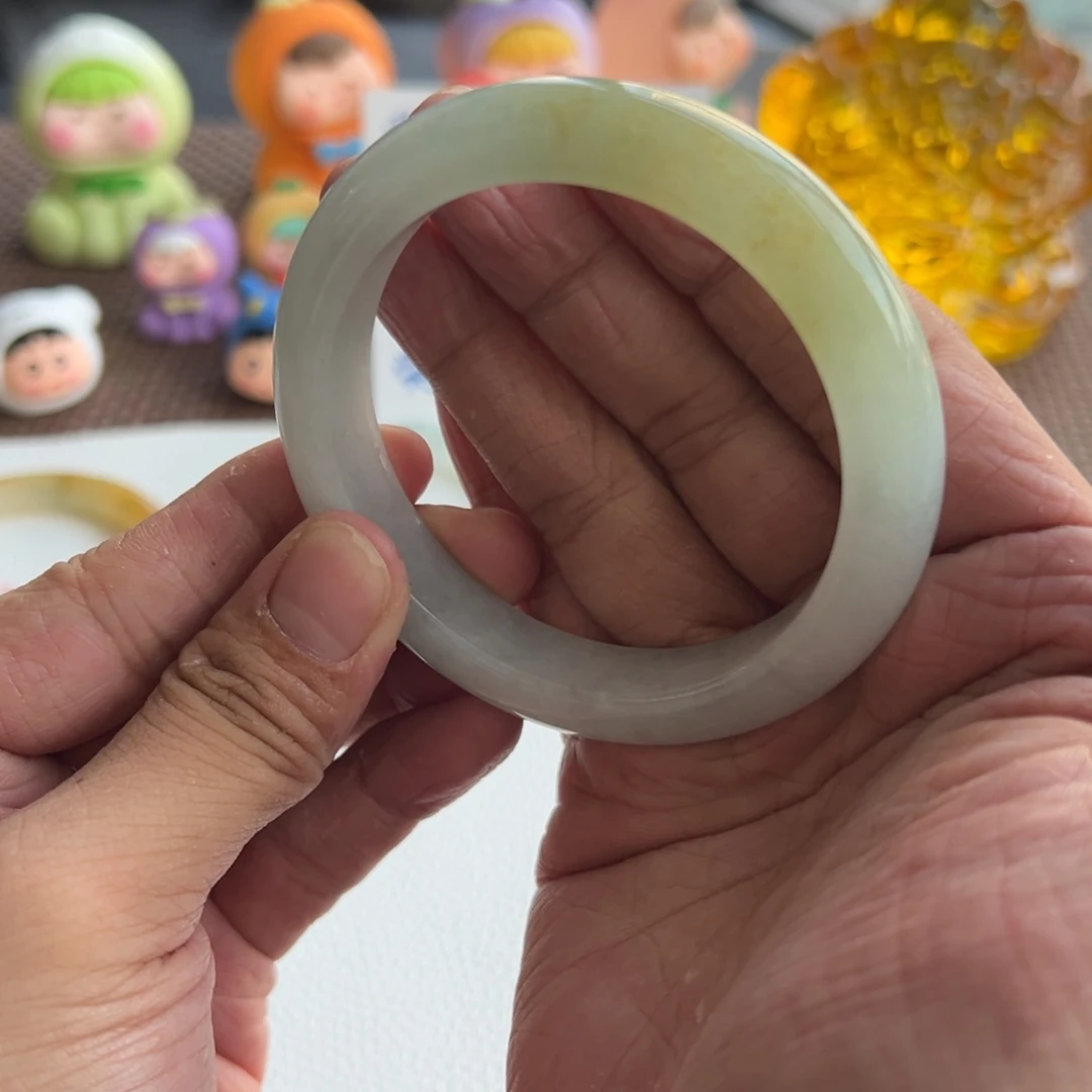 翡翠未镶嵌手镯34号 57.5