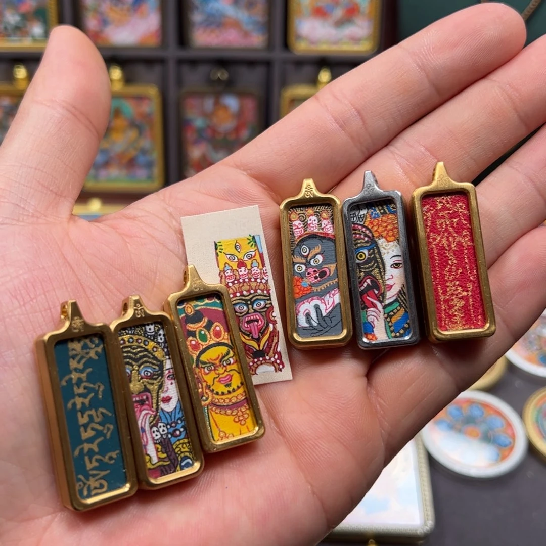 吊坠小金条1-3尺寸纯手绘唐卡