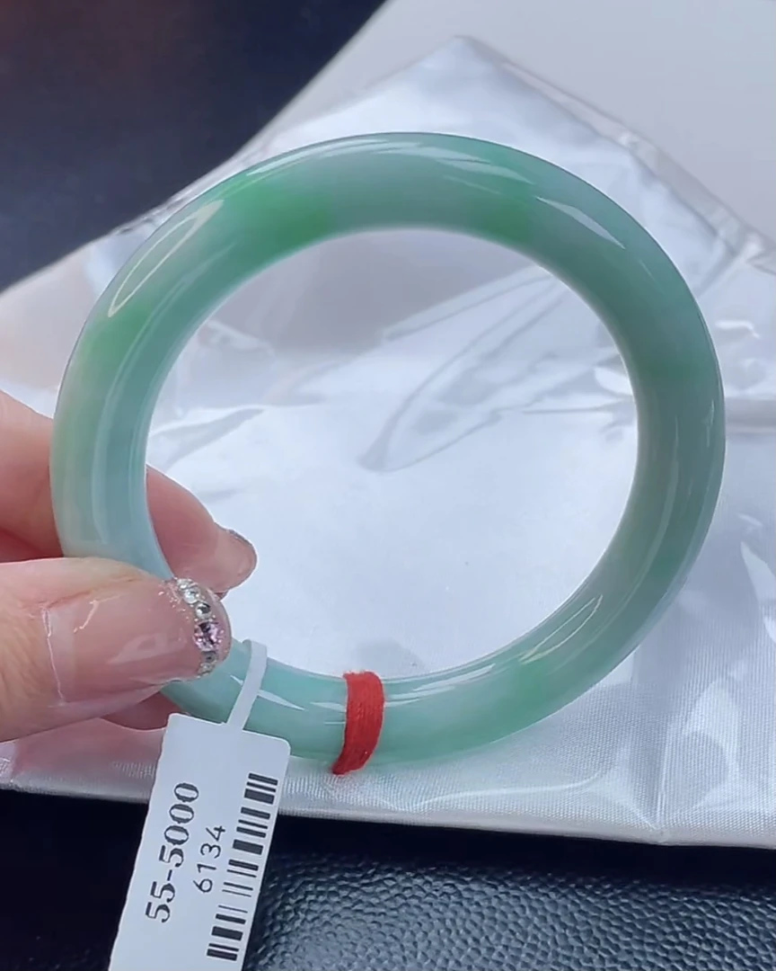 翡翠手镯未镶嵌翡翠6134