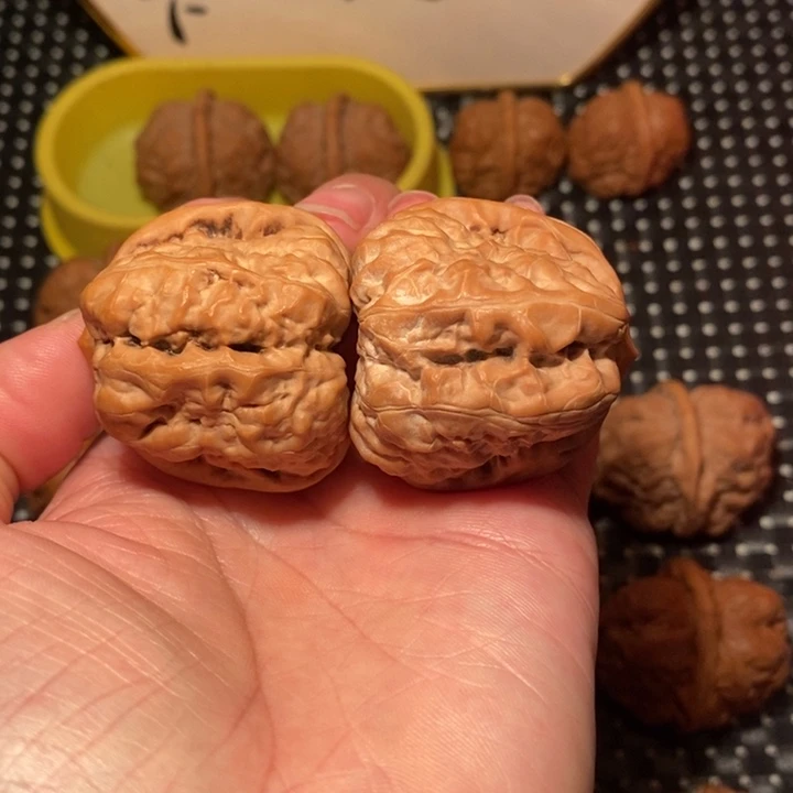 把件文玩核桃四深开八腿蛙王