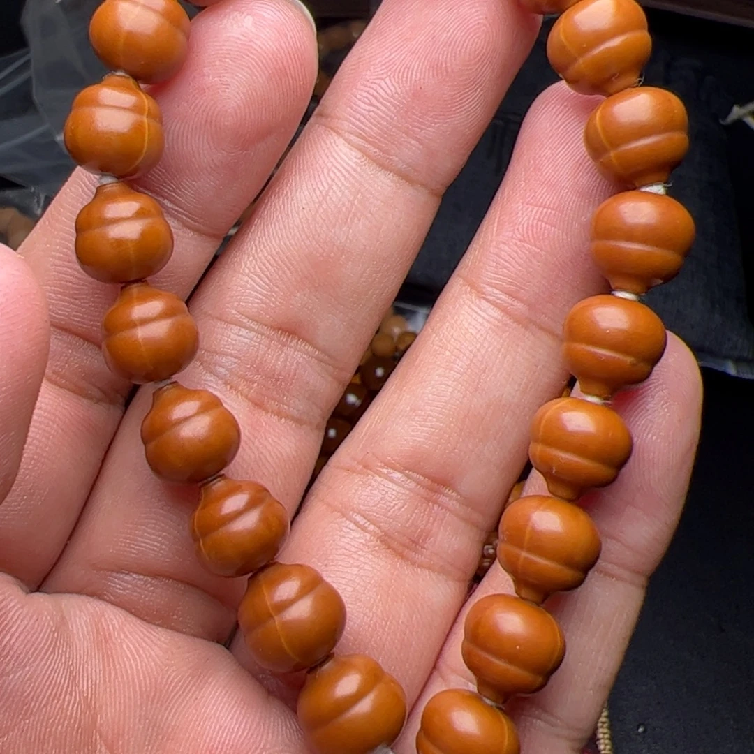 猴头核桃吊坠路吐