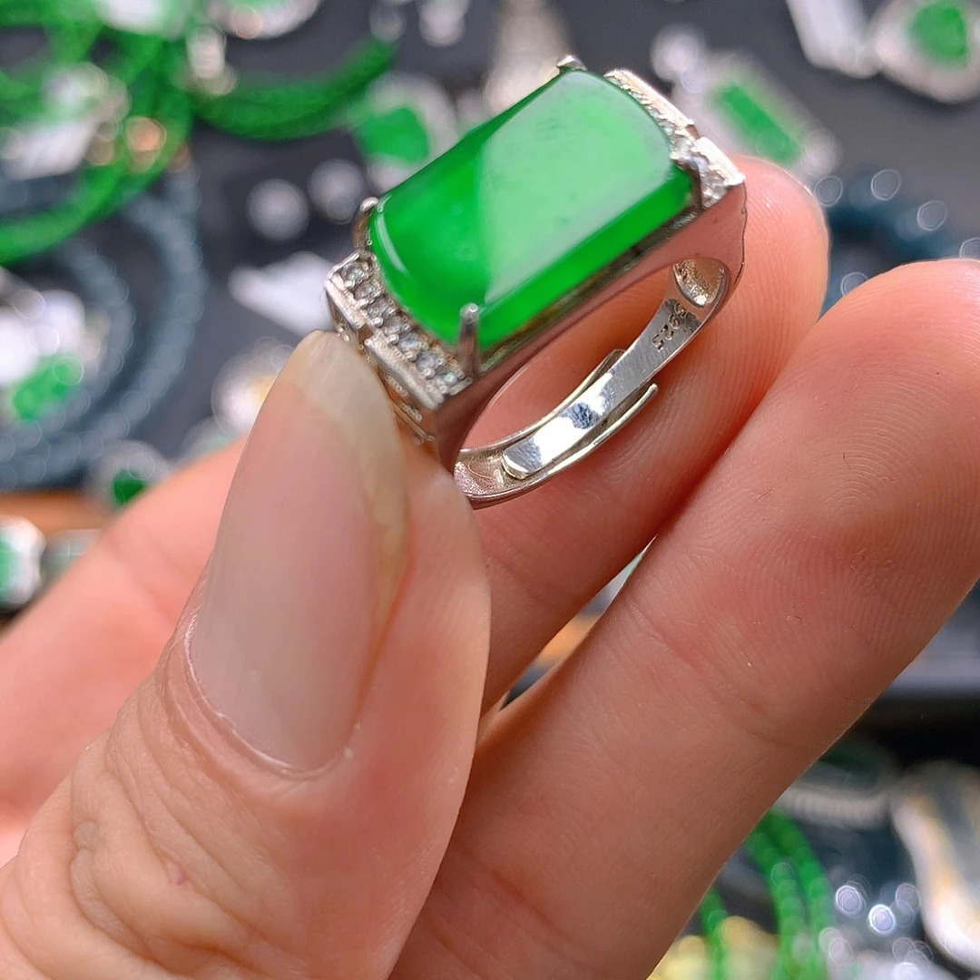 未镶嵌手链翡翠翡翠