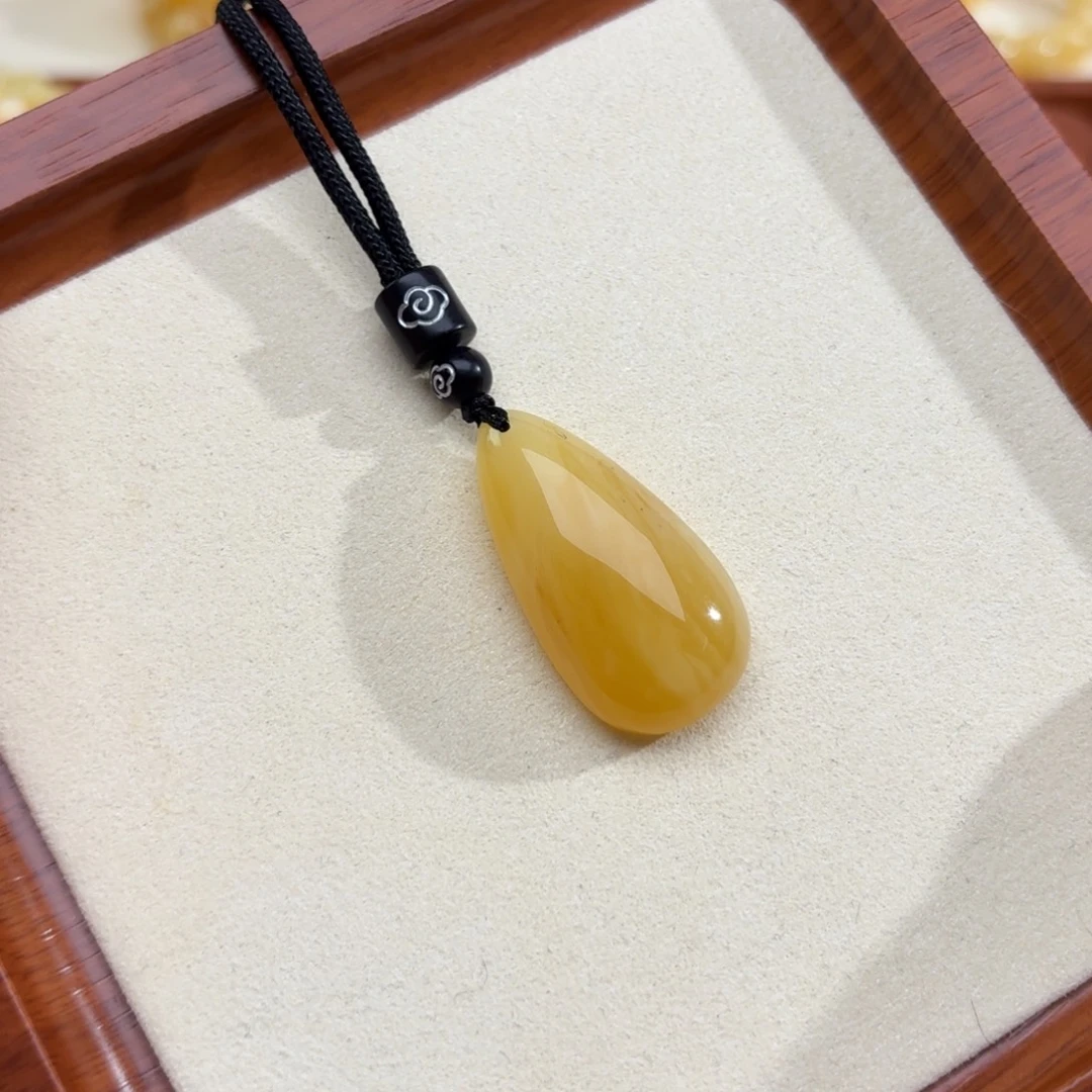 未镶嵌琥珀裸石琥珀蜜蜡390