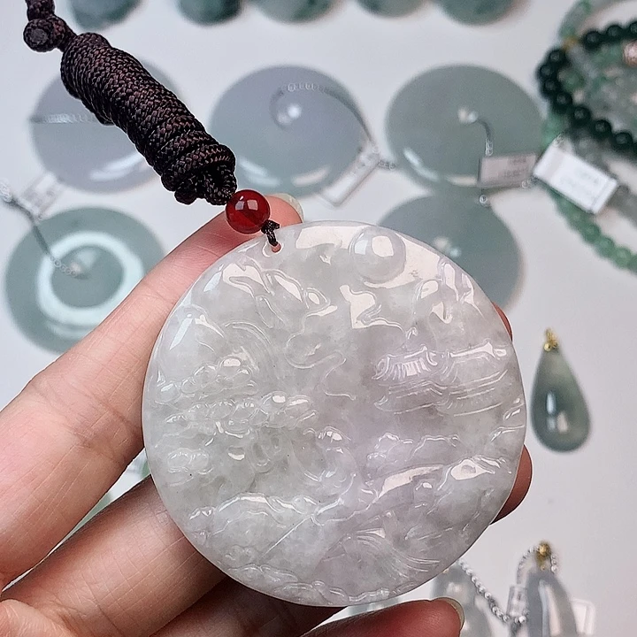 颈饰未镶嵌翡翠山水