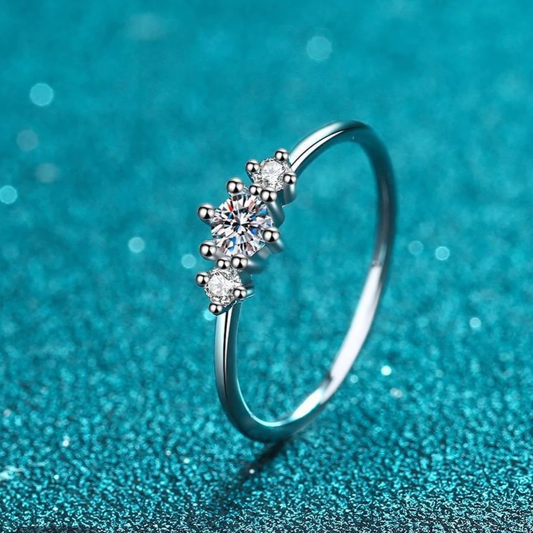 925银莫桑石银制品 （微光30分） 小巧百搭精致原创设计好看经典