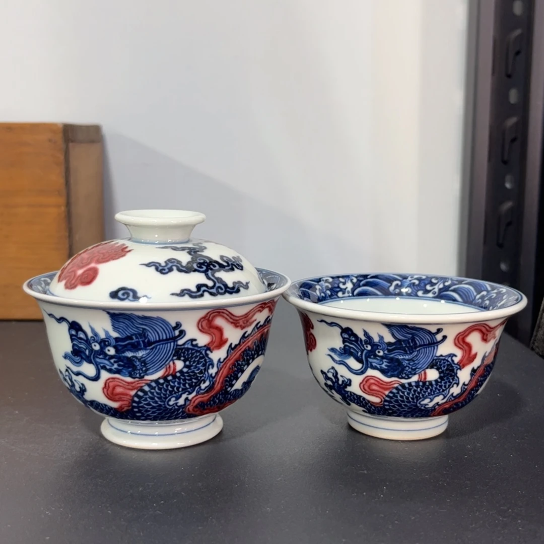青花釉里红霸王龙紋两件套 可拆分