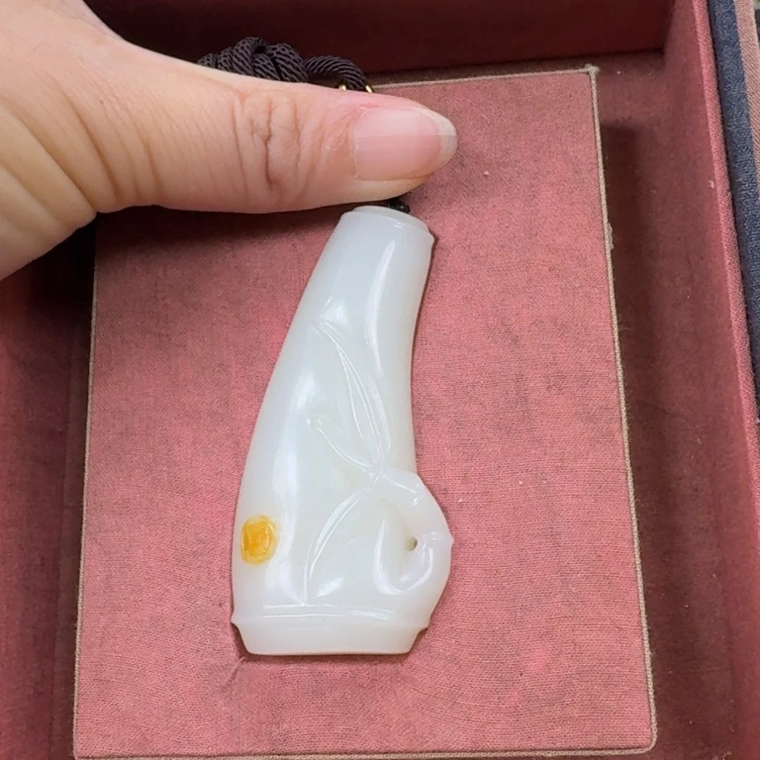 未镶嵌和田玉挂件