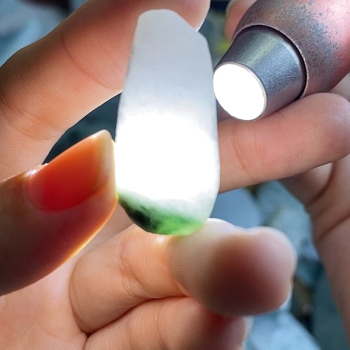 翡翠裸石纯天然翡翠