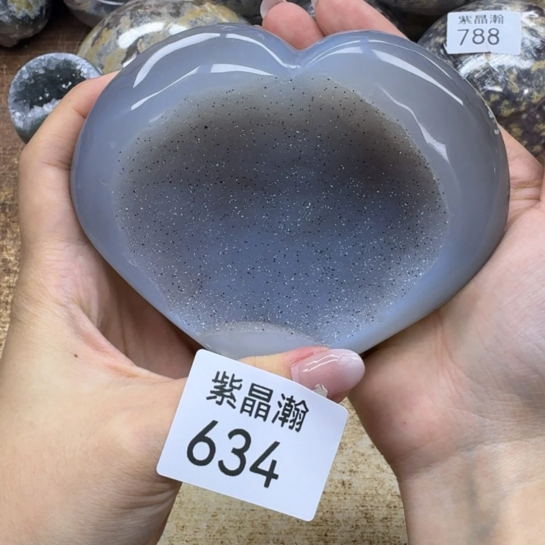 未镶嵌水晶大型摆件（非配饰）