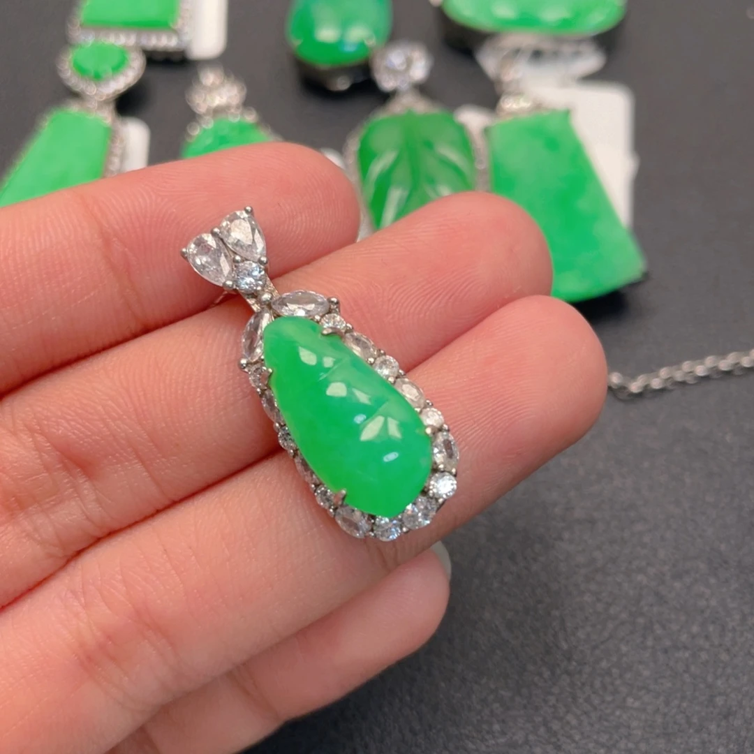 翡翠银S925镶嵌吊坠(不含链)