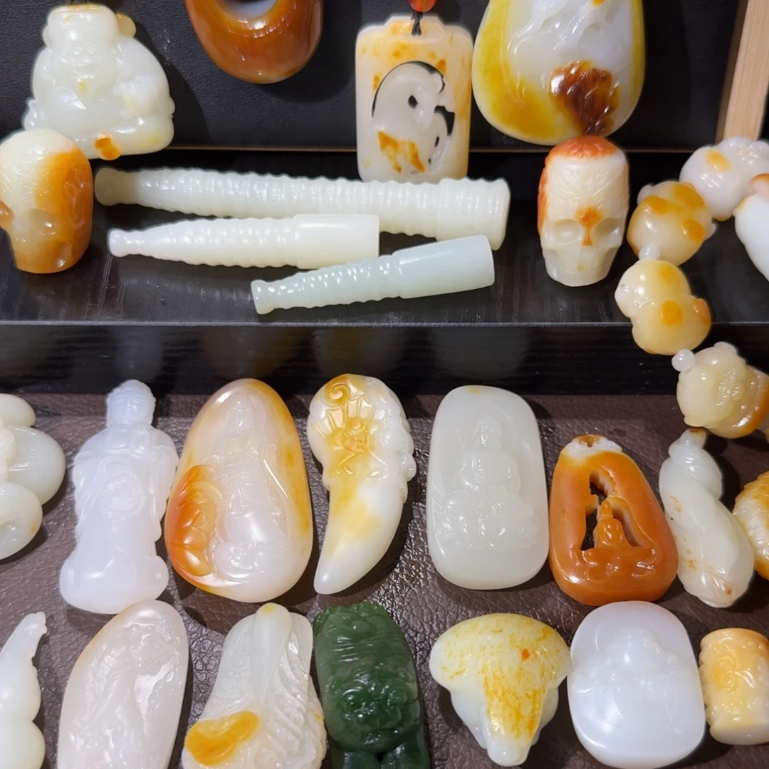 和田玉未镶嵌挂件