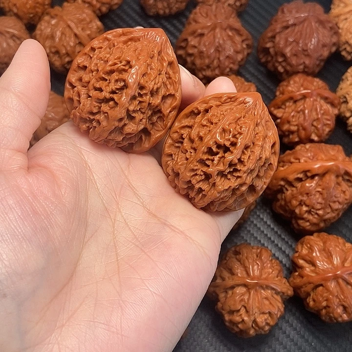 木质类39满天星。    核桃。