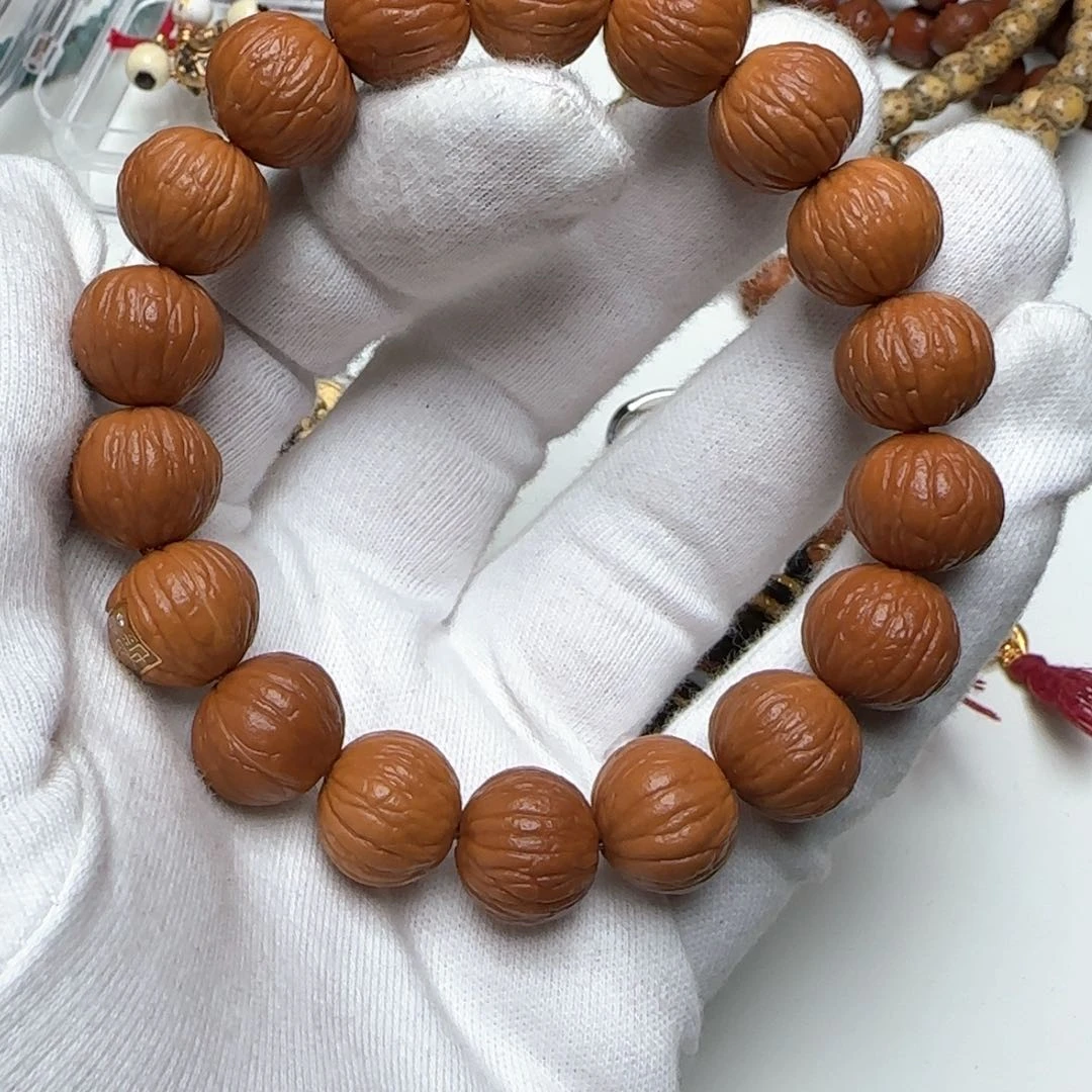 猴头核桃手串R****.凤羽