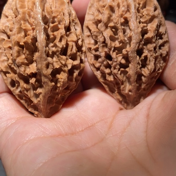 把件文玩核桃东北楸子小雪63