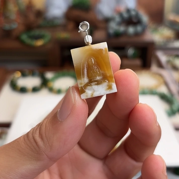 和田玉（糖玉）未镶嵌颈饰