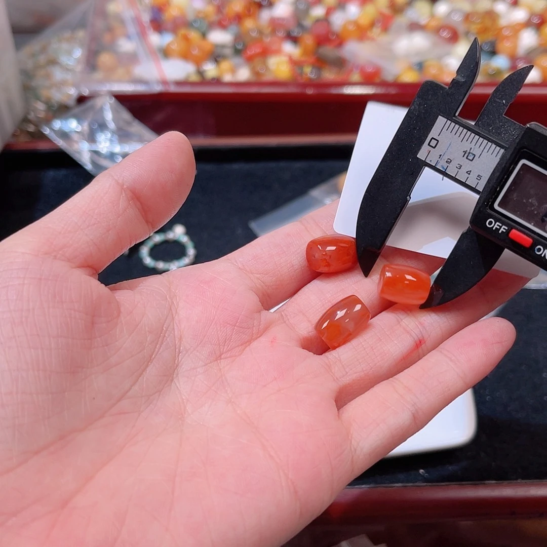 珠宝半成品水晶未镶嵌203 。