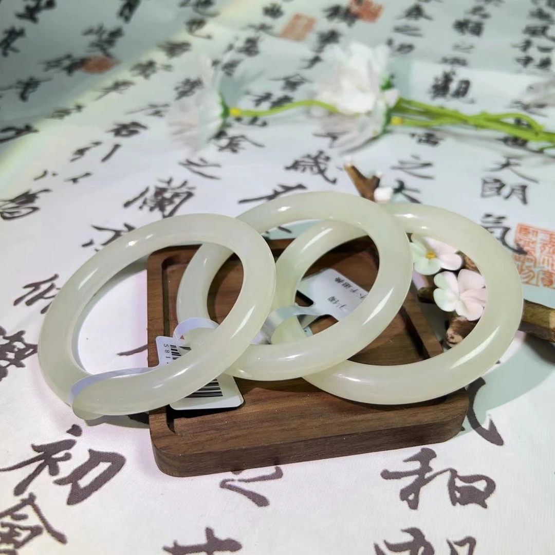 和田玉蜂蜜水手镯多样性发其一拍一发一1080145