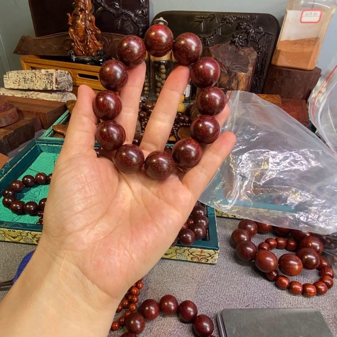 檀香紫檀（小叶紫檀）?***?