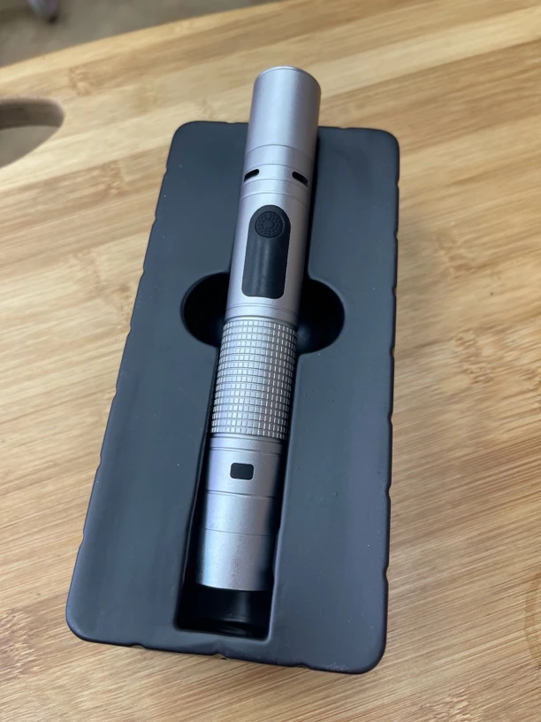 聚光手电筒户外照明可充电 A2