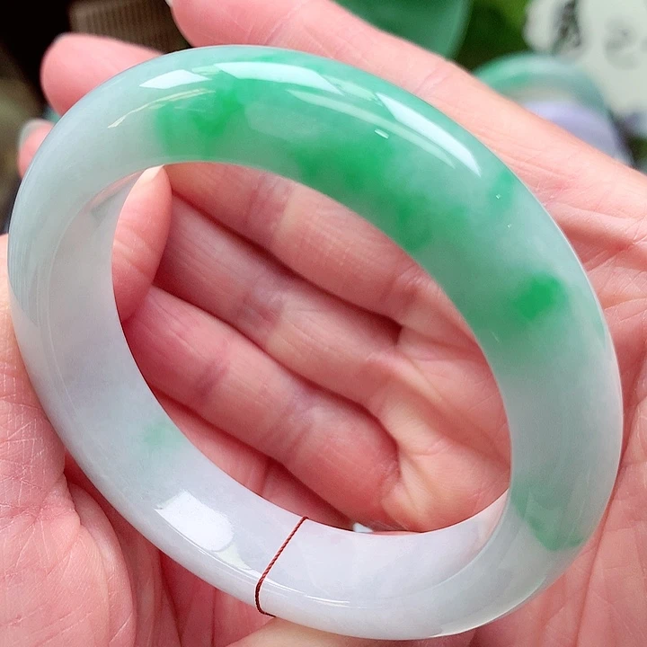 翡翠未镶嵌手镯天然翡翠手镯