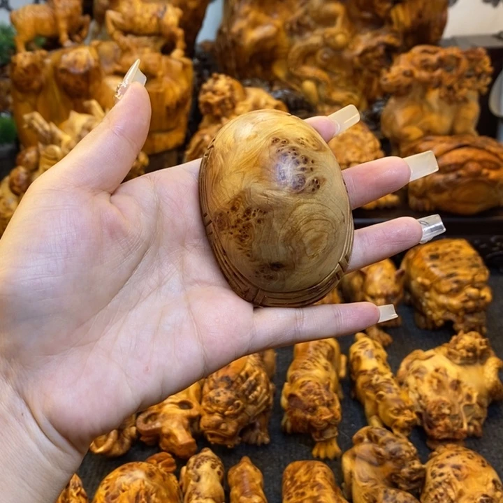 柏木富甲天下手把件