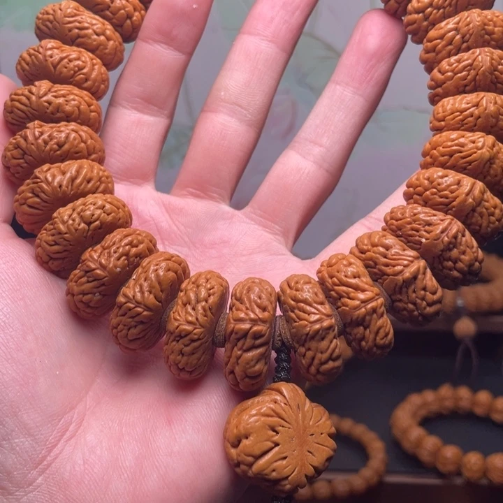 见***海手串桃核27麒麟手持