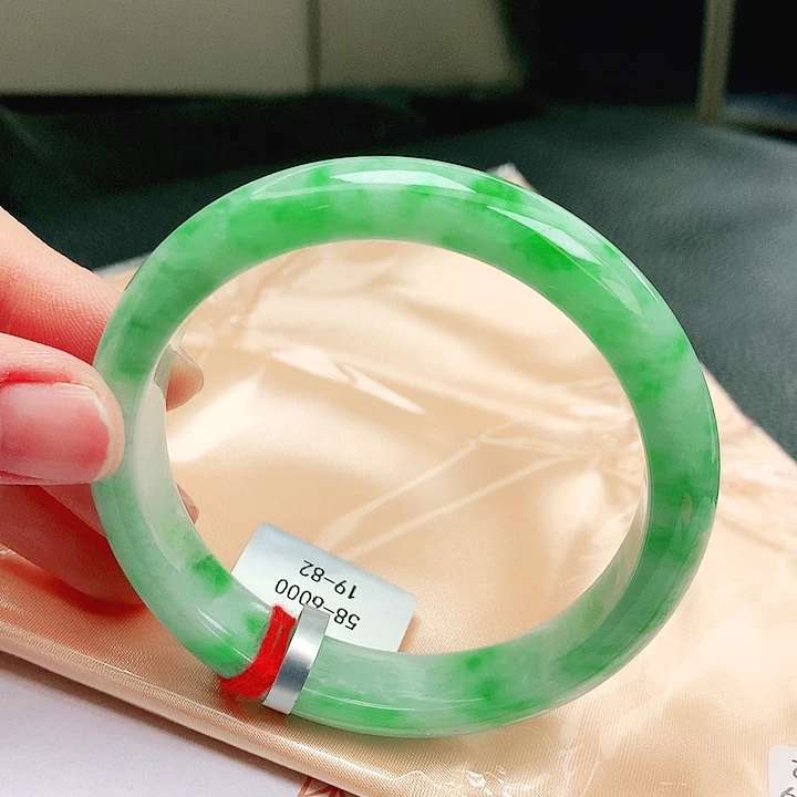 翡翠未镶嵌手镯缅甸天然a货翡翠手镯