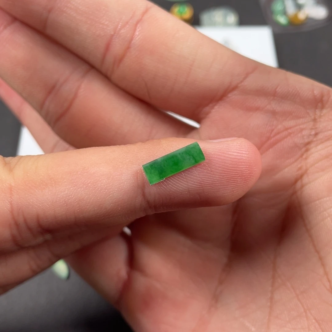 翡翠未镶嵌挂件翡翠珠宝翡翠珠宝