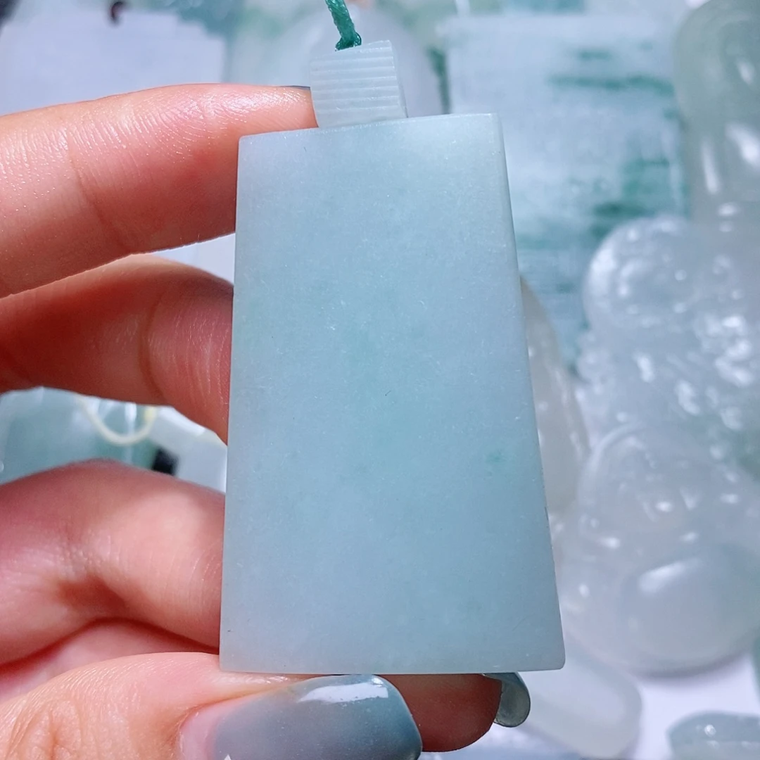 定制翡翠未镶嵌毛货付款后确认抛光