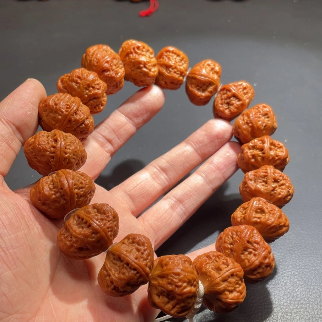 水***鱼文玩核桃手串核桃