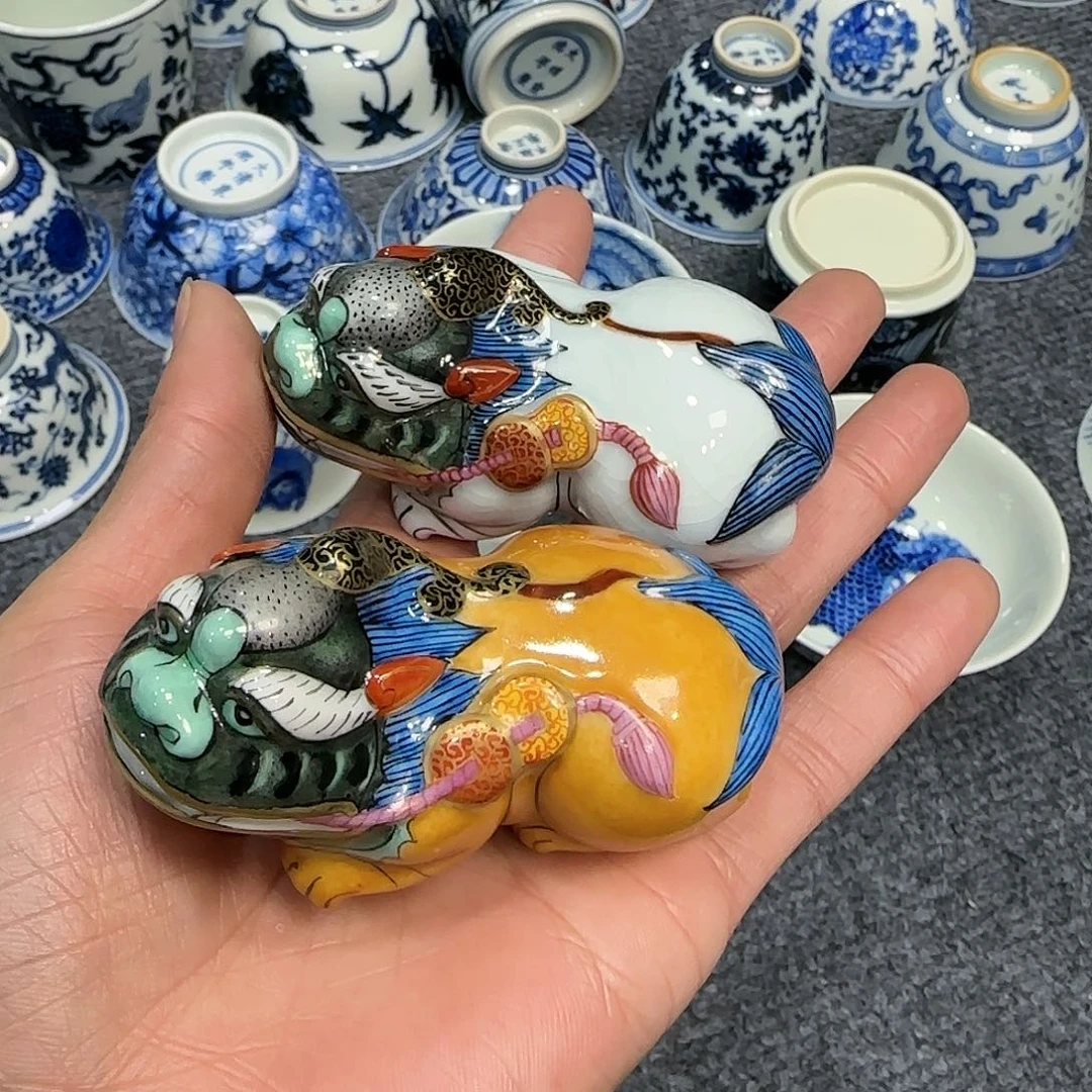 罐左*景德镇陶瓷艺术品