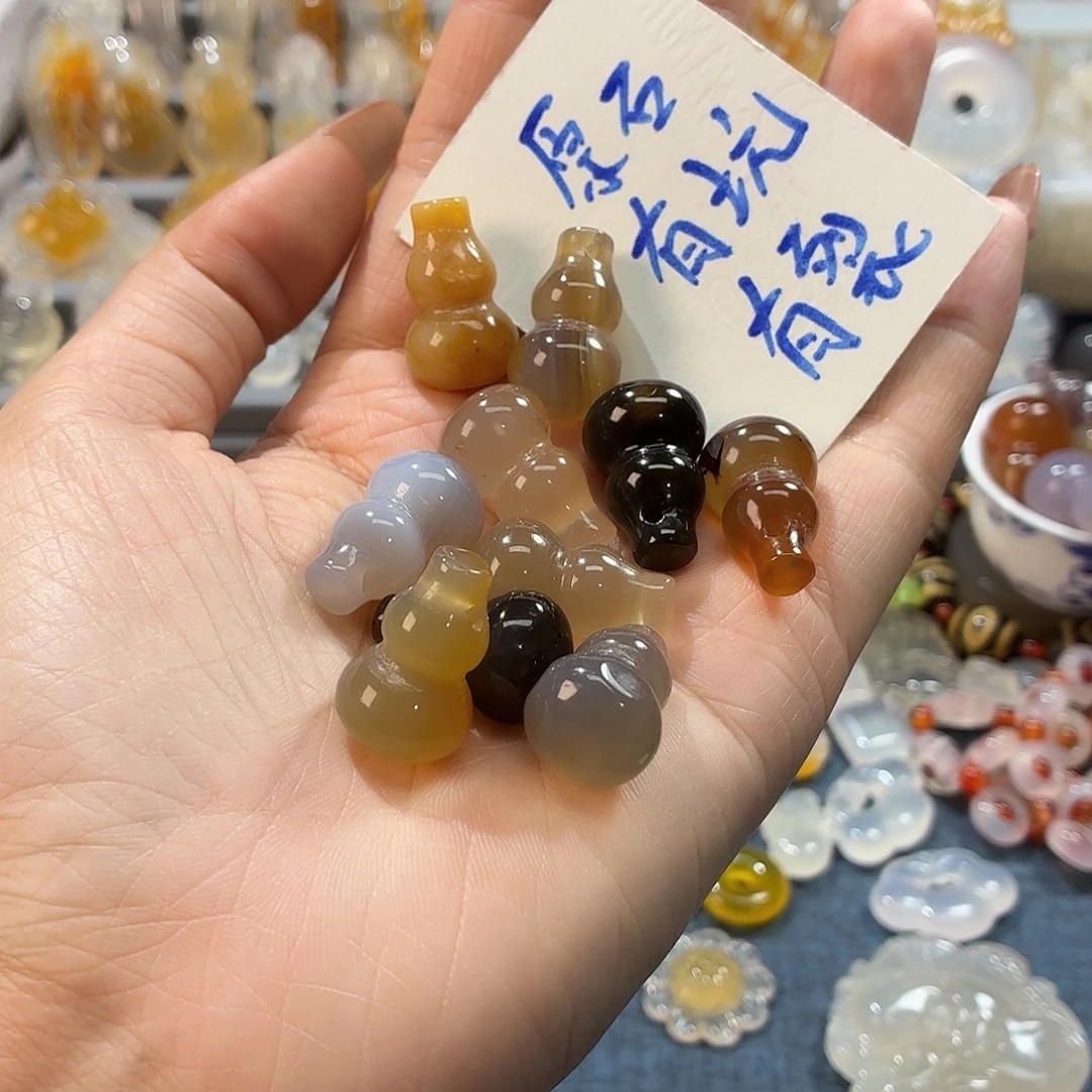 玛瑙/玉髓未镶嵌颈饰