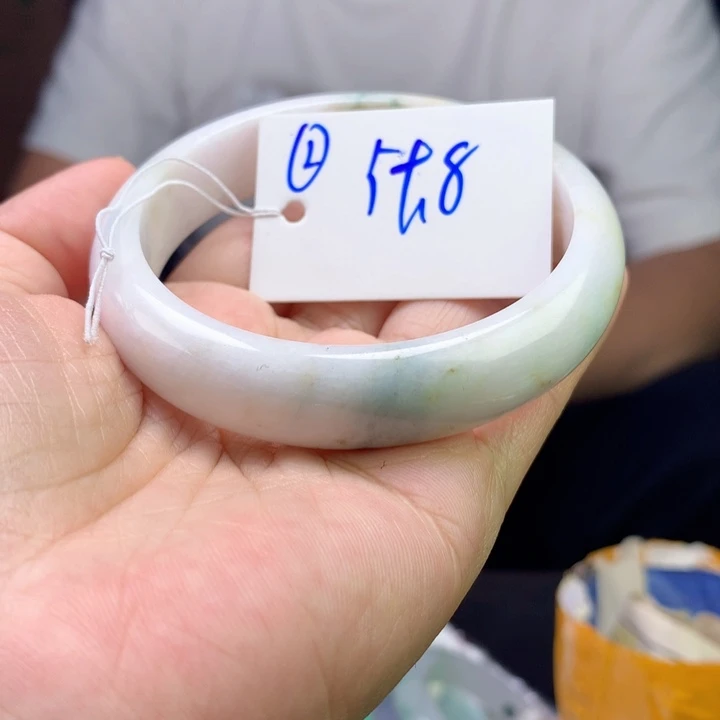未镶嵌手镯翡翠2