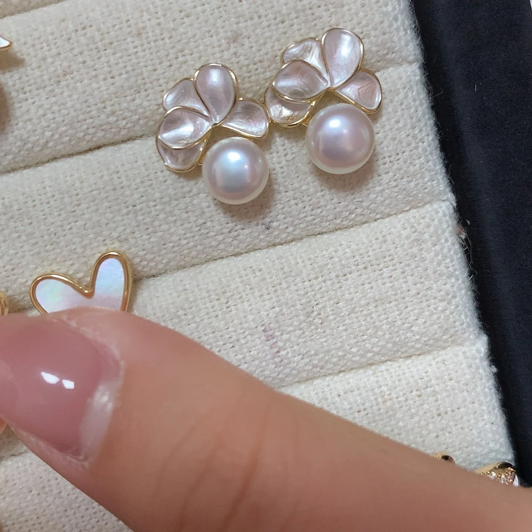 淡水珍珠耳饰合金