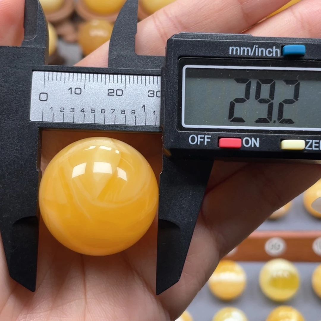 未镶嵌琥珀珠宝奇石焦***朵