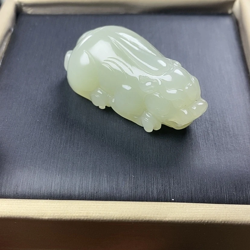 【闪购商品】颈饰未镶嵌和田玉
