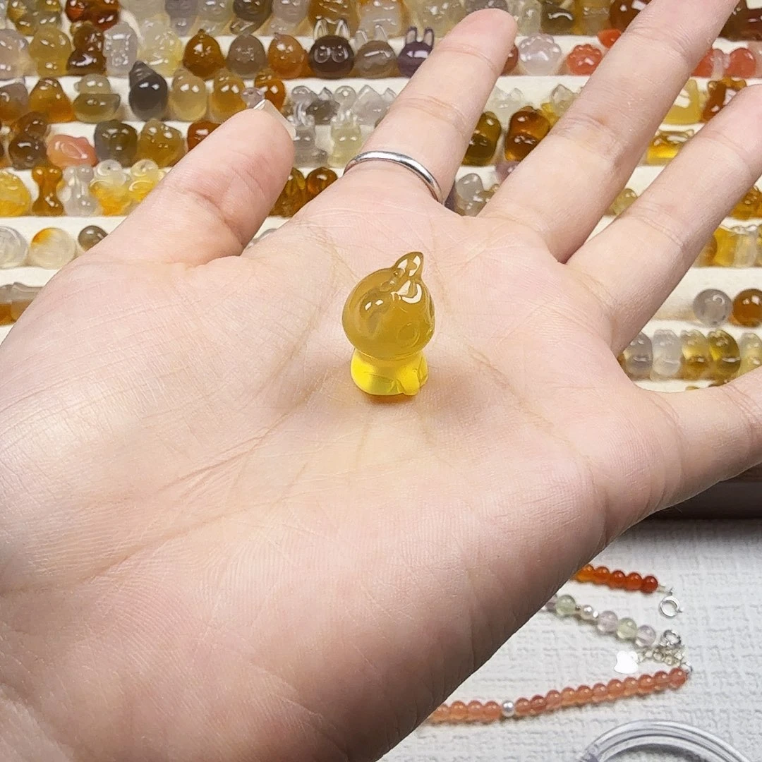 玛瑙/玉髓颈饰合金