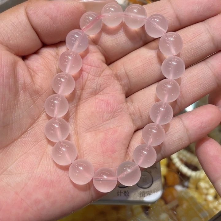 水晶手串未镶嵌粉水晶